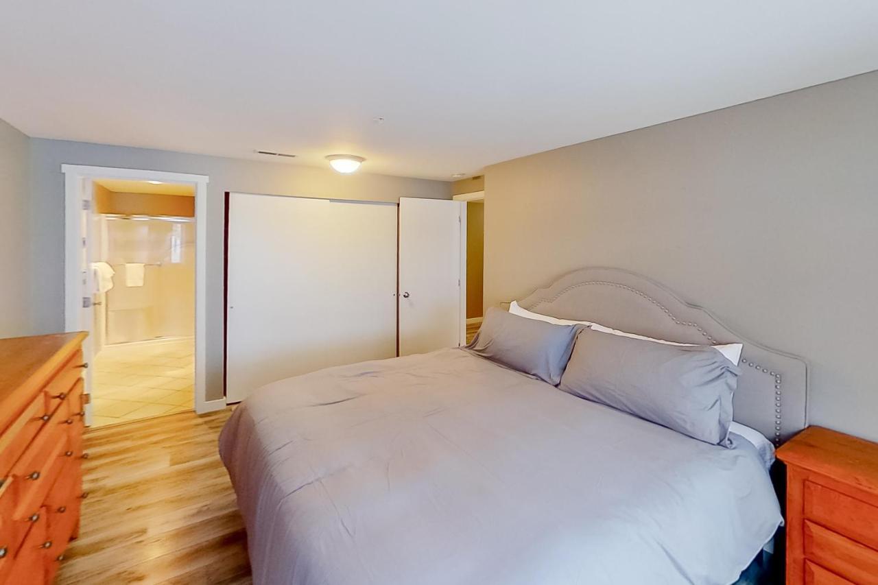 Apartment Park Pointe Mutual